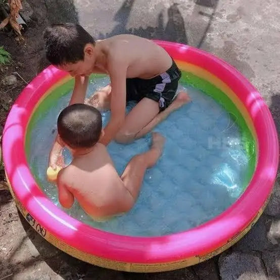 مسبح انتكس القابل للنفخ