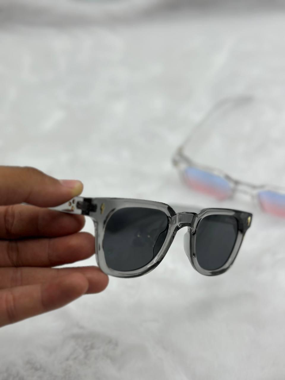 Lunette de soleil MOSCOT + pochette gratuit