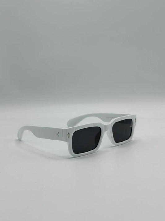 Lunette de soleil + pochette gratuit
